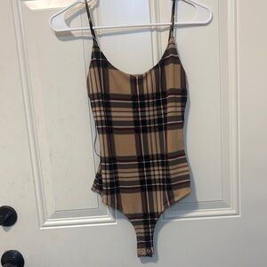 Stylish Plaid Woman’s Sleeveless One Piece Body Suit Size Small